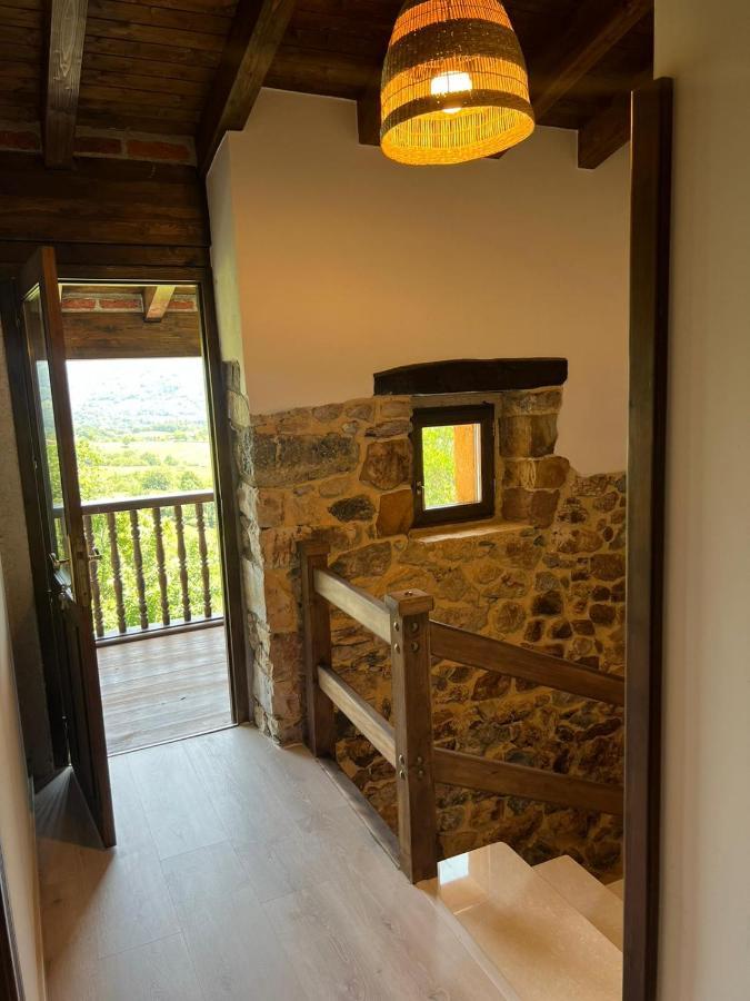 La De La Nina Chalet Beceña